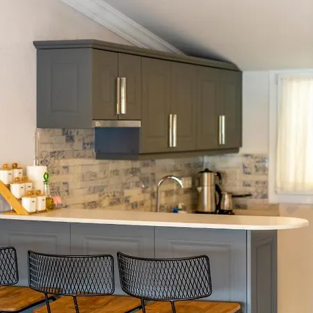 Apartment Nakas